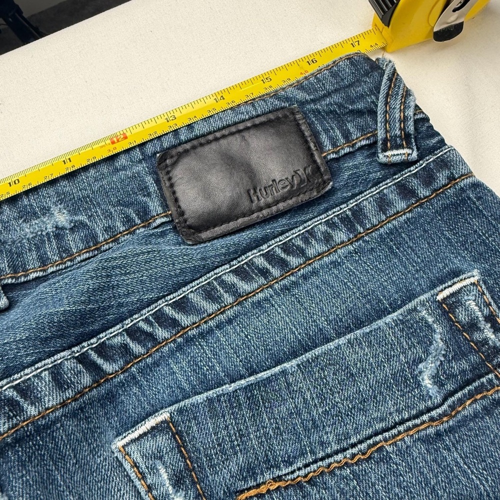 Hurley Jeans Mens 32x32 Blue Medium Wash Regular Bootcut Distressed Embroidered - Picture 4 of 7